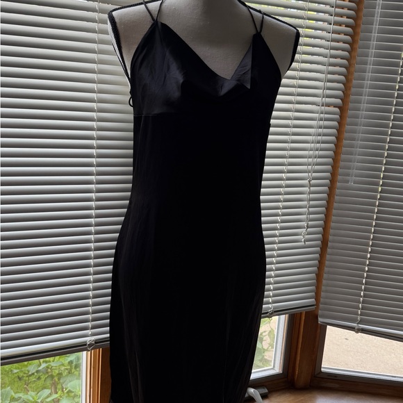 Forever 21 Dresses & Skirts - Forever 21 Black Slip Dress